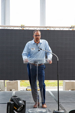 328-Arco Ribbon Cutting