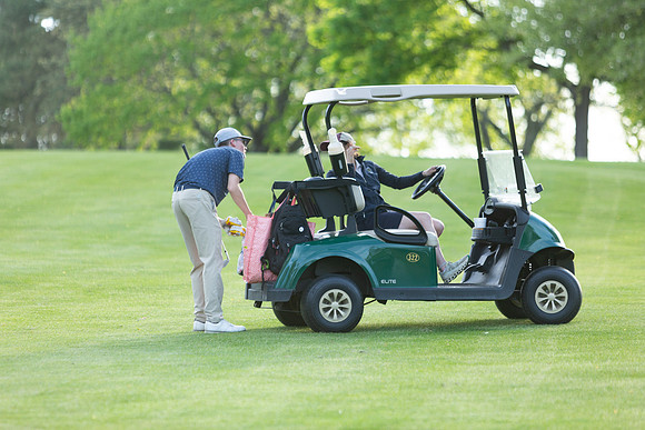 336-Hunter Golf Match