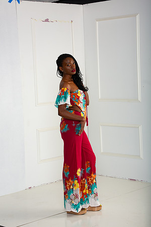 309-Suzy Free