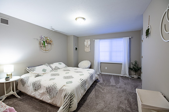 126-10730 Pine Cone court-HDR