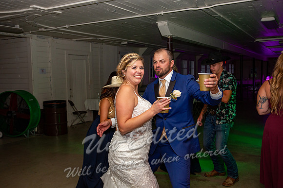1280-Kyra n Tyler Niespodziany
