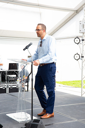 335-Arco Ribbon Cutting