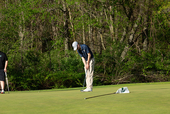 263-Hunter Golf Match