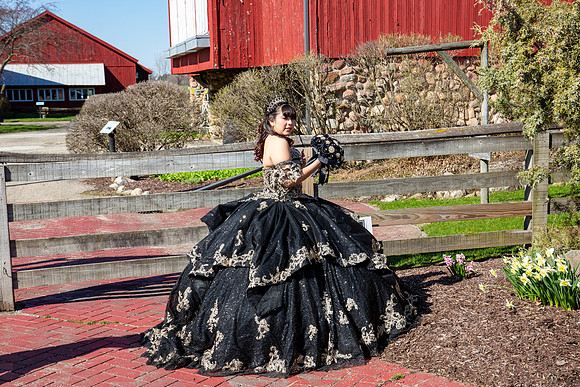 214-Ianna Hernandez