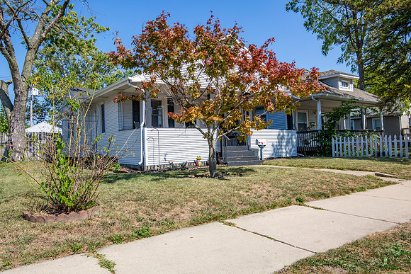 111-1610 Milburn-HDR