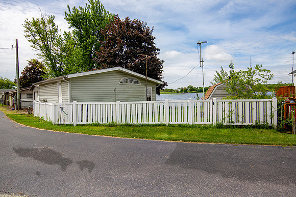81-11120 W 450-HDR