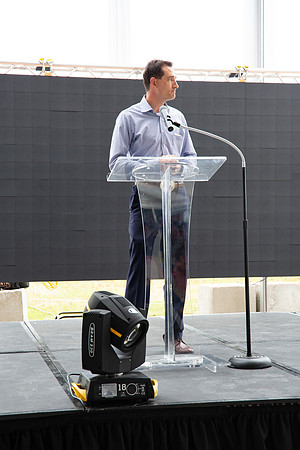 376-Arco Ribbon Cutting