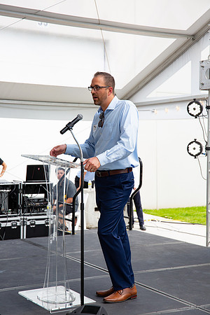 331-Arco Ribbon Cutting