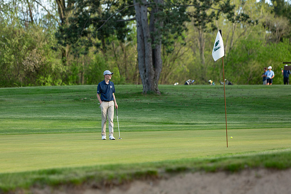 383-Hunter Golf Match