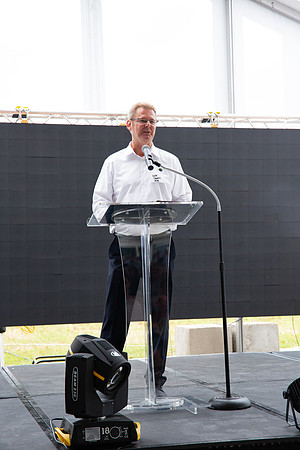 467-Arco Ribbon Cutting