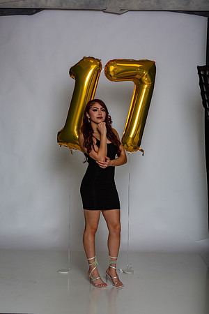 11-Kim 17 B-Day