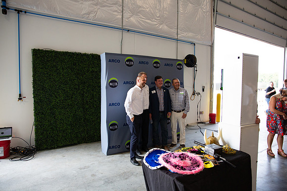 154-Arco Ribbon Cutting