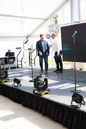 264-Arco Ribbon Cutting