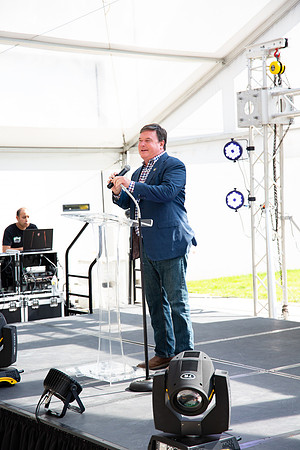 270-Arco Ribbon Cutting