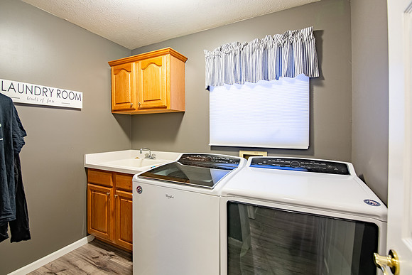 86-10730 Pine Cone court-HDR