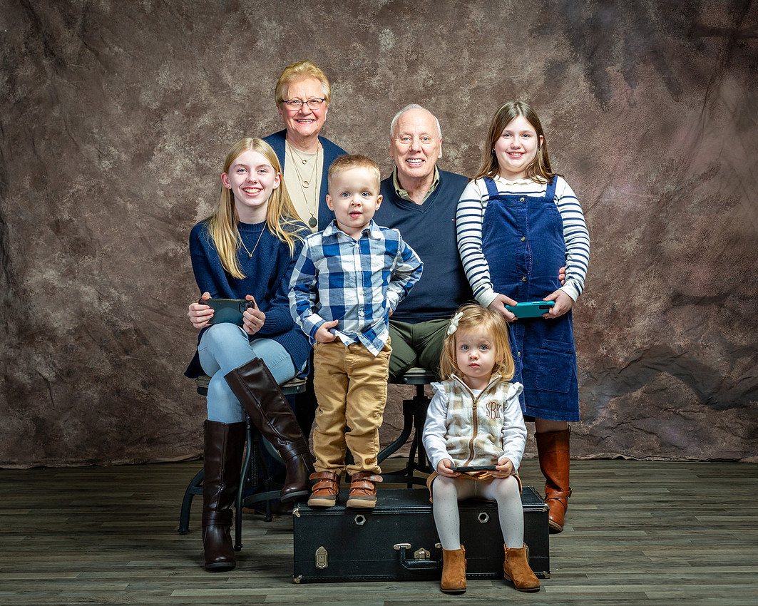 311-Buysee Extended Family X-Mas 2023