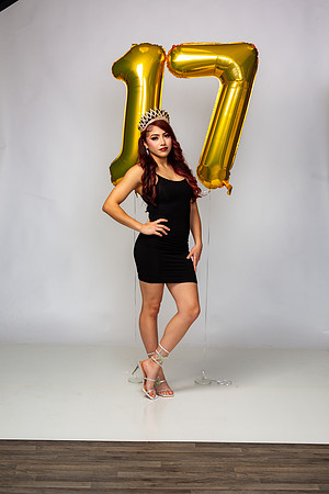 52-Kim 17 B-Day