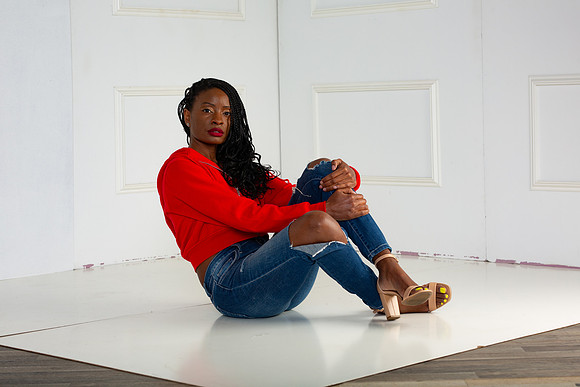 248-Suzy Free