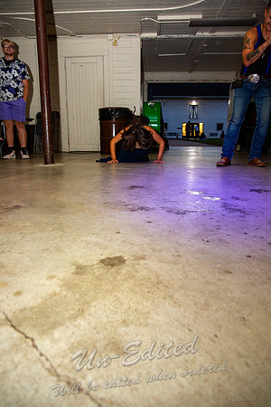 1300-Kyra n Tyler Niespodziany