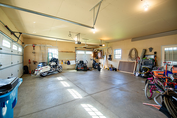 131-24865 Walton Dr-HDR