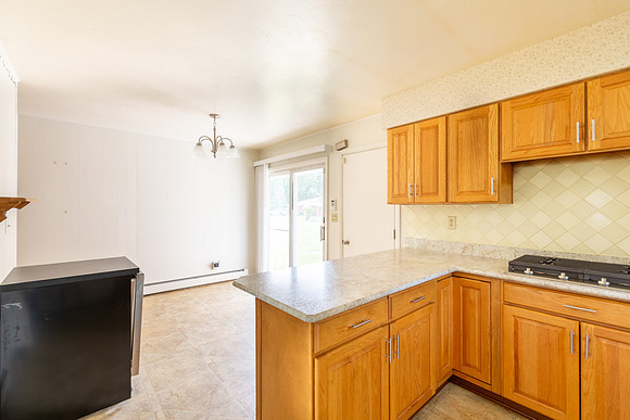 11-60234 Robinhood-HDR