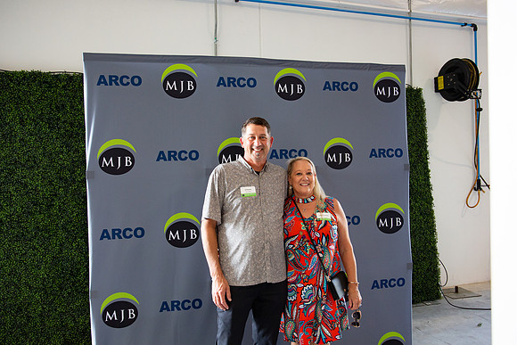 145-Arco Ribbon Cutting