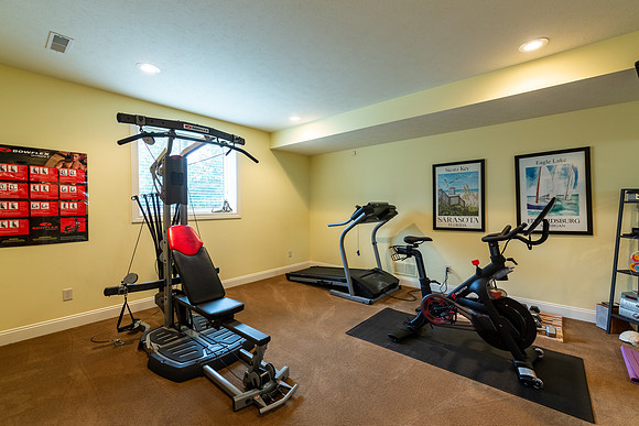 56428 Whispering Hill Dr_Bristol-695-HDR