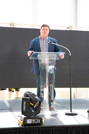 284-Arco Ribbon Cutting