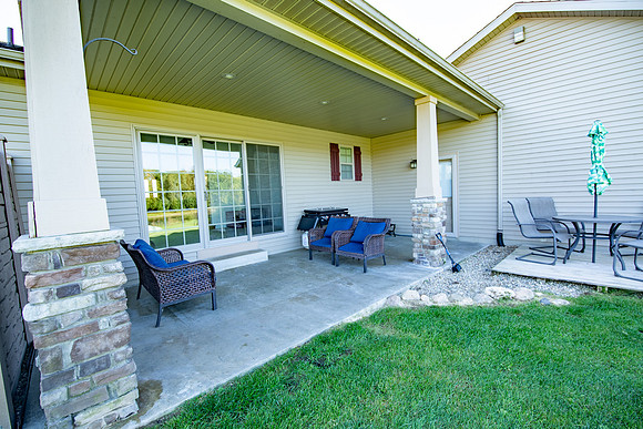 206-24865 Walton Dr-HDR