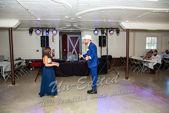 716-Kyra n Tyler Niespodziany