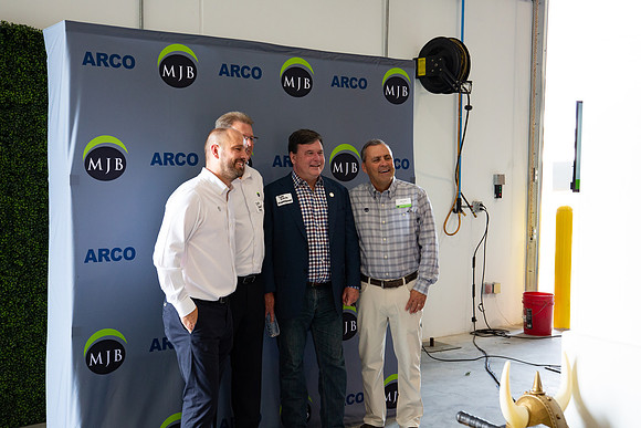 155-Arco Ribbon Cutting