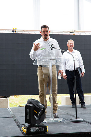 447-Arco Ribbon Cutting