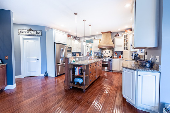56428 Whispering Hill Dr_Bristol-590-HDR
