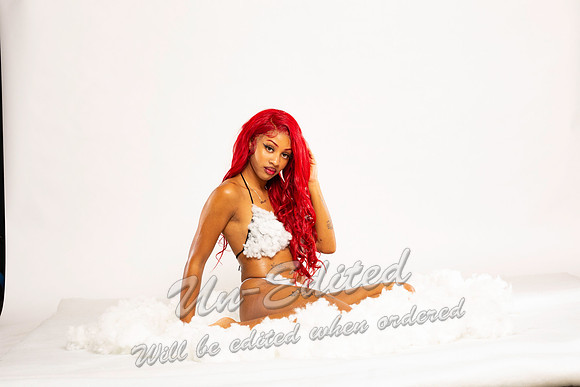 29-Nicole in snow with red hair