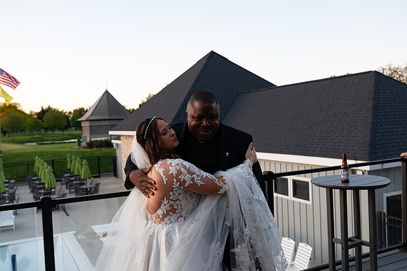 1452-DeMont_Lauren and Joseph Markiewicz