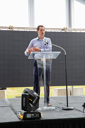 369-Arco Ribbon Cutting