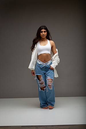 139-Natalie White Shirt Ripped Jeans
