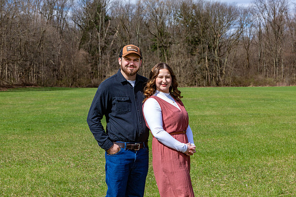 38-Lauren DeMont n Joseph Markiewicz