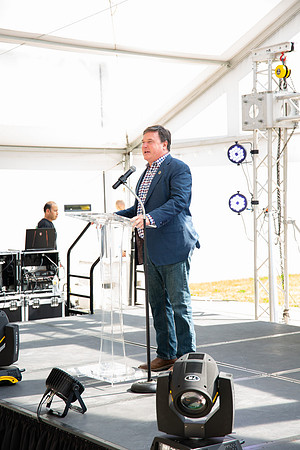 272-Arco Ribbon Cutting