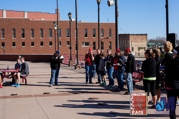 Elkhart Amazing 2014Race 2014-117-E