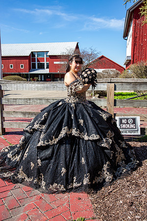 230-Ianna Hernandez
