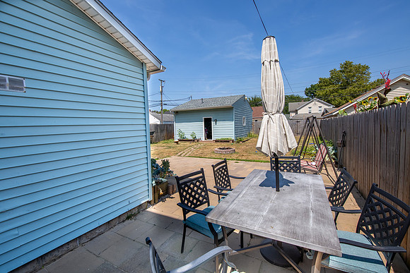 554-930 E 4th-HDR