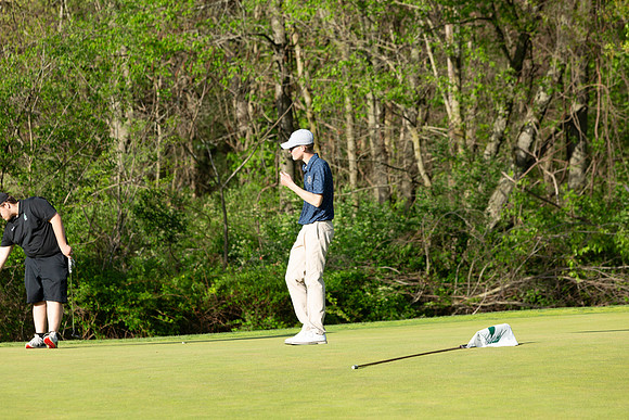 261-Hunter Golf Match