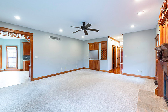 15-21446 Edgefield Ct