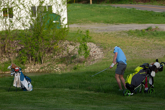 295-Hunter Golf Match