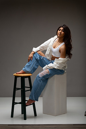 131-Natalie White Shirt Ripped Jeans
