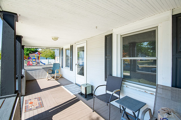 121-1610 Milburn-HDR