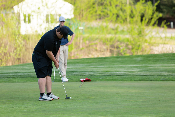 313-Hunter Golf Match