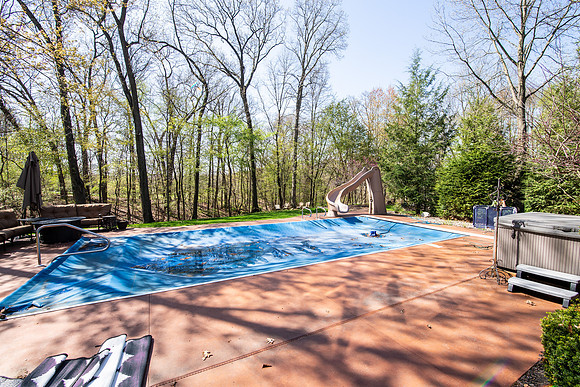 56428 Whispering Hill Dr_Bristol-540-2-HDR
