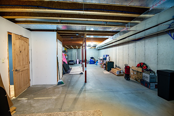 106-24865 Walton Dr-HDR